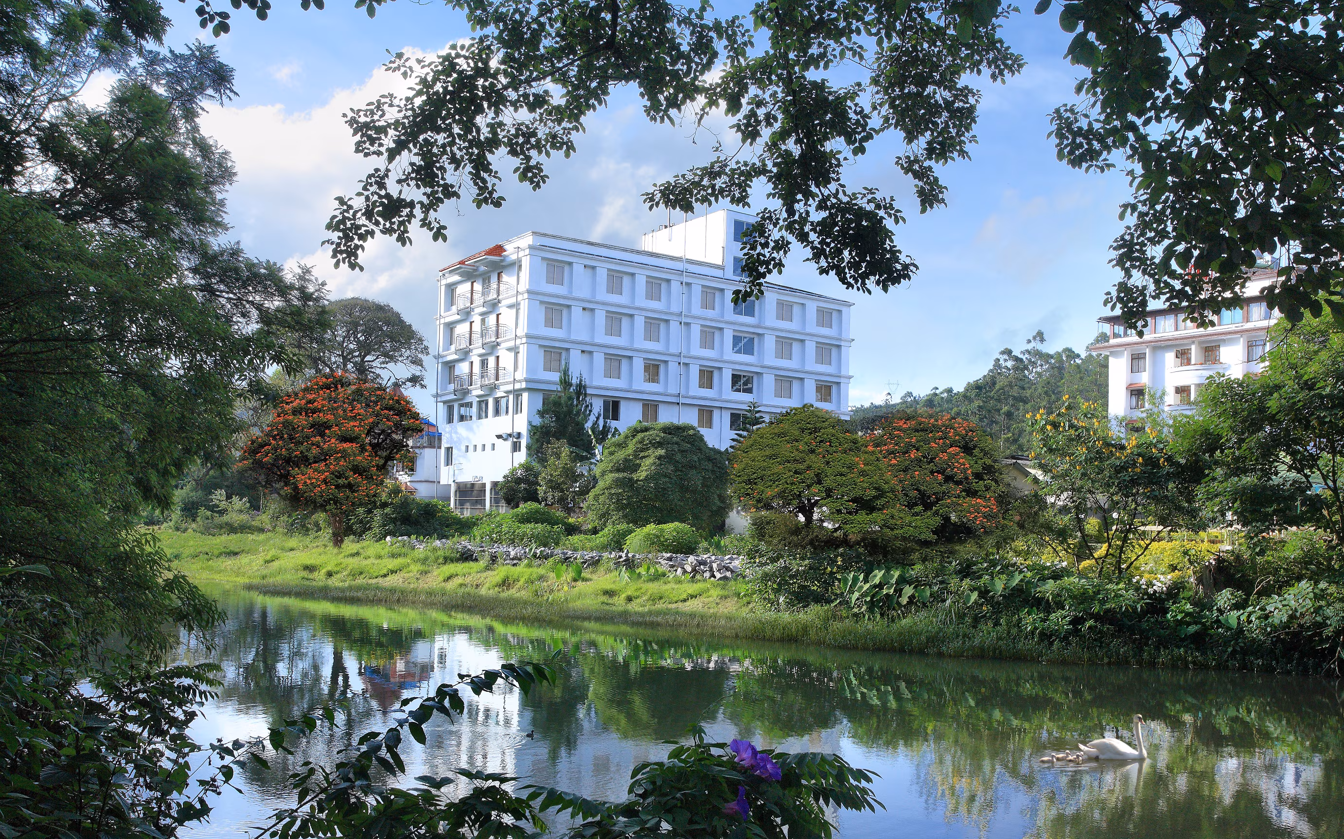 Grand Plaza Hotel